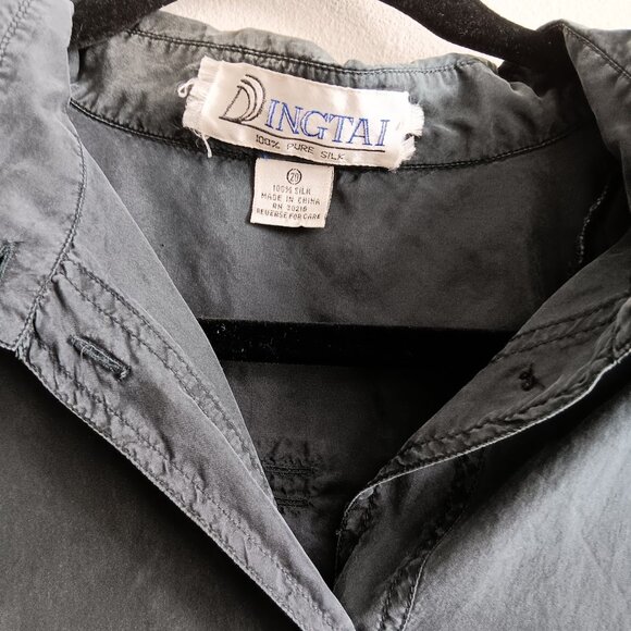 Vintage, Pure Silk Grey Plus Size Button Down Top - Picture 2 of 3